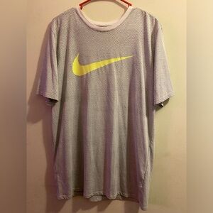 Dri-Fit Grey Bubble Nike Men’s T Shirt XL Neon Check